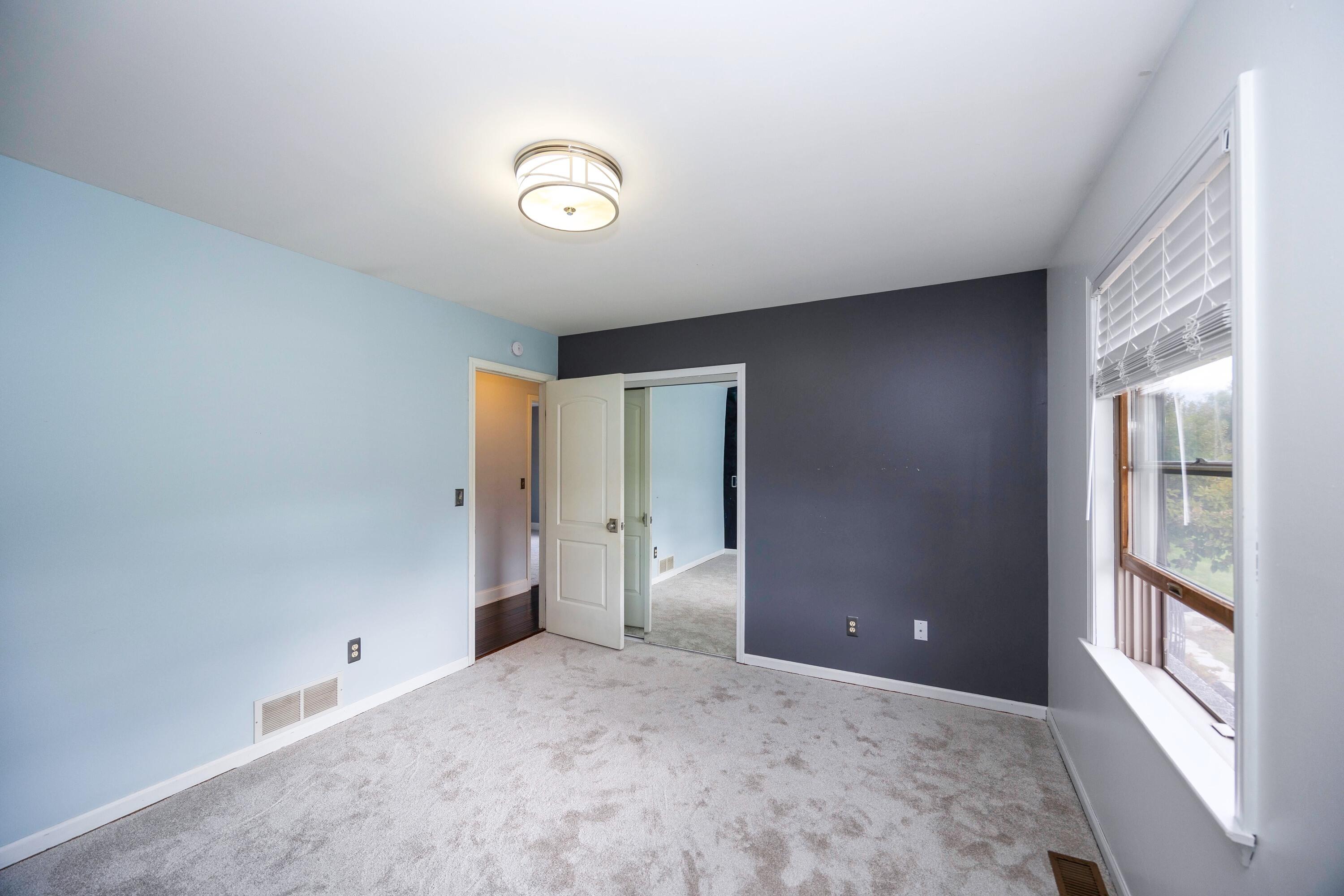 50270 Judd Road Belleville, MI 48111 - Photo 23 of 49 047_28