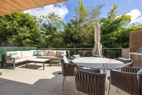 $1,695,000 | 3030 North Ocean Boulevard, Unit S106, Fort Lauderdale, FL 33308