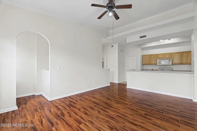 $159,900 | 10075 Gate Parkway North, Unit 1304, Jacksonville, FL 32246