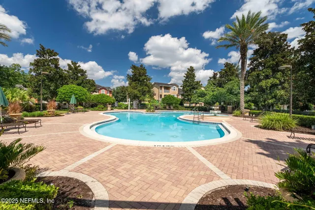 $159,900 | 10075 Gate Parkway North, Unit 1304, Jacksonville, FL 32246