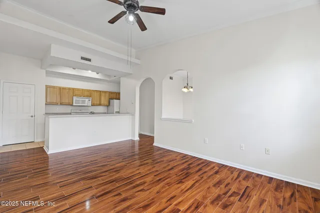 $159,900 | 10075 Gate Parkway North, Unit 1304, Jacksonville, FL 32246