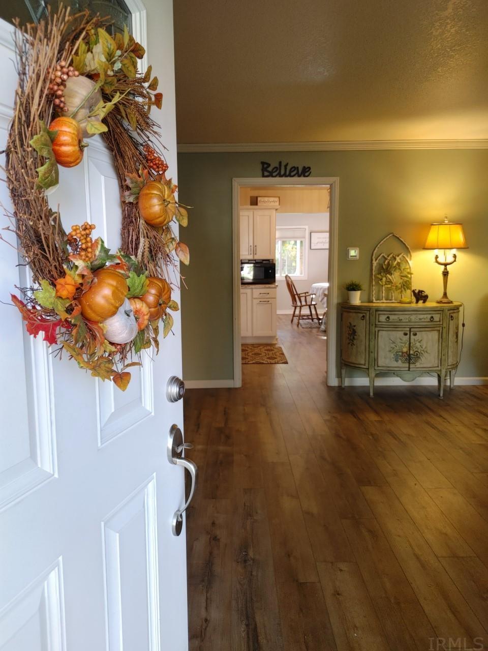 5818 East Hills Road Fort Wayne, IN 46804 - Photo 3 of 27 Gallery Image 3