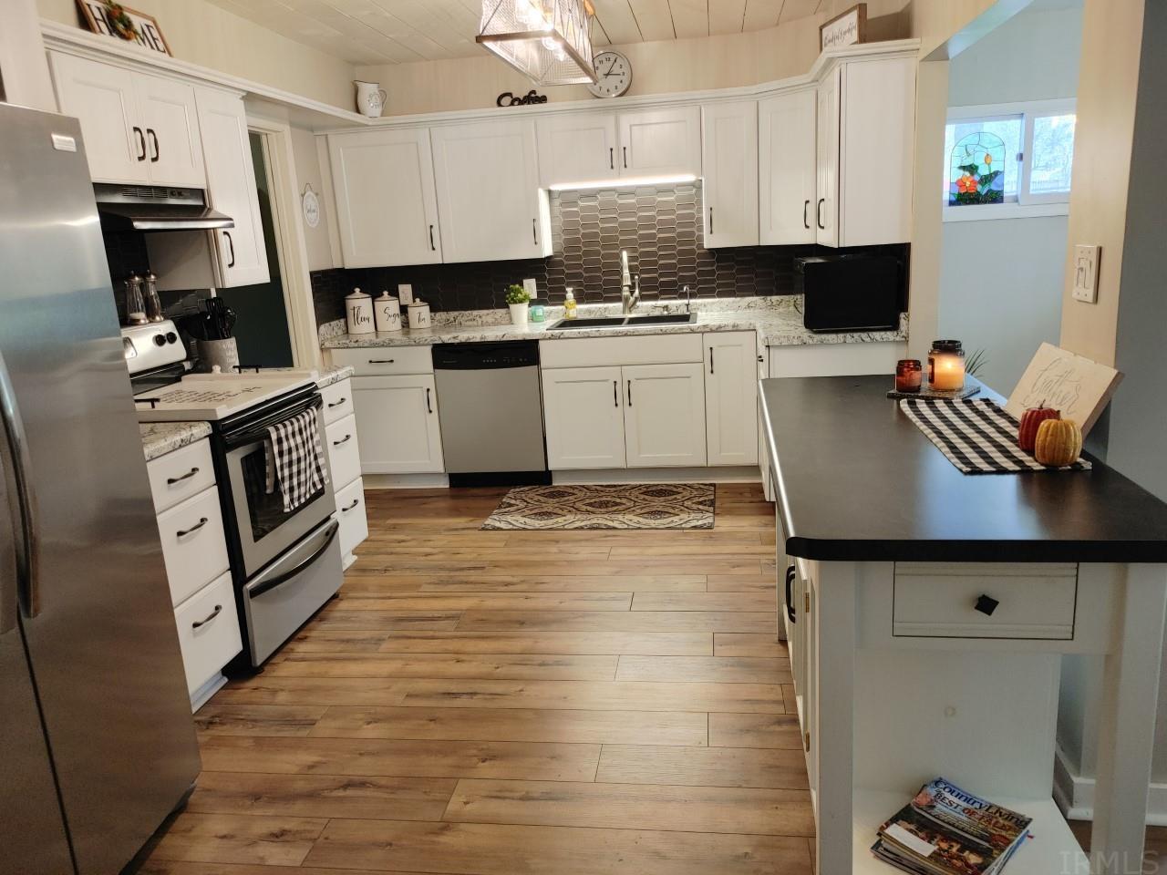 5818 East Hills Road Fort Wayne, IN 46804 - Photo 6 of 27 Gallery Image 6