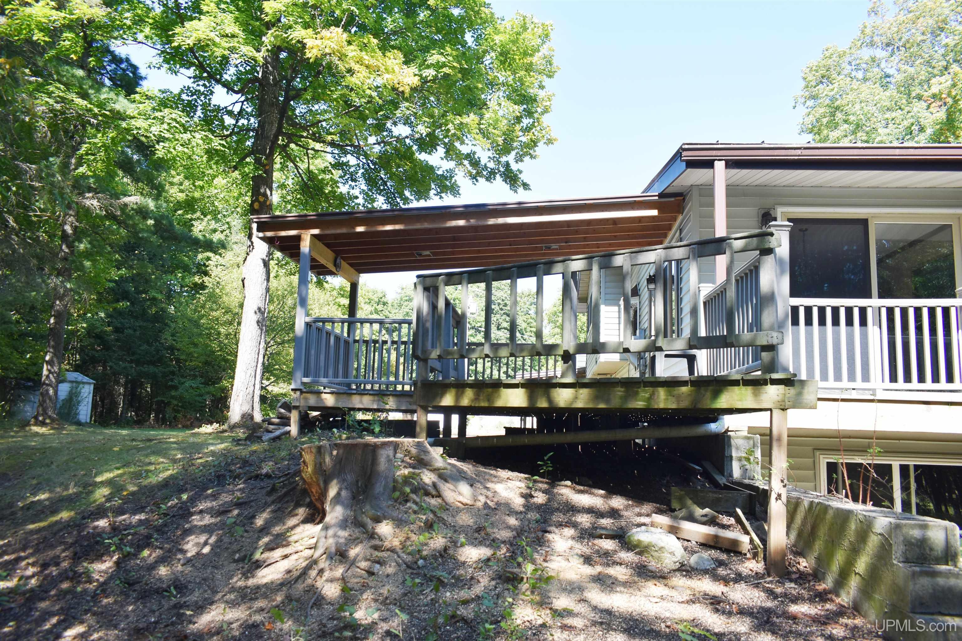 10639 South 75 Road Rapid River, MI 49878 - Photo 6 of 38 Gallery Image 6