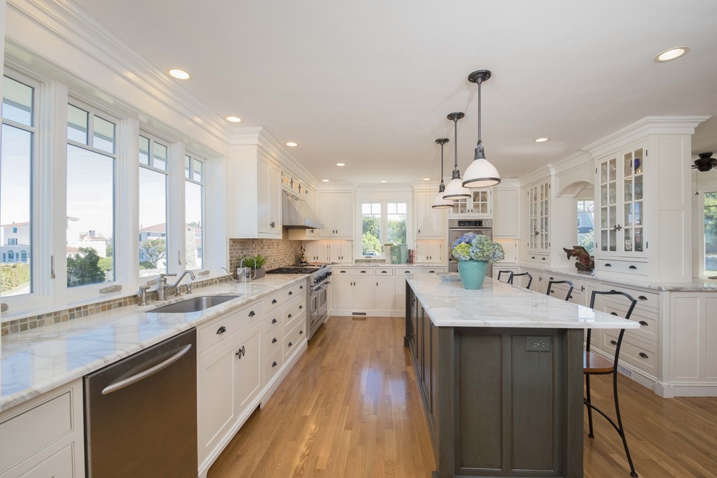 378 Jerusalem Road Cohasset, MA 02025 - Photo 7 of 28 Gallery Image 7