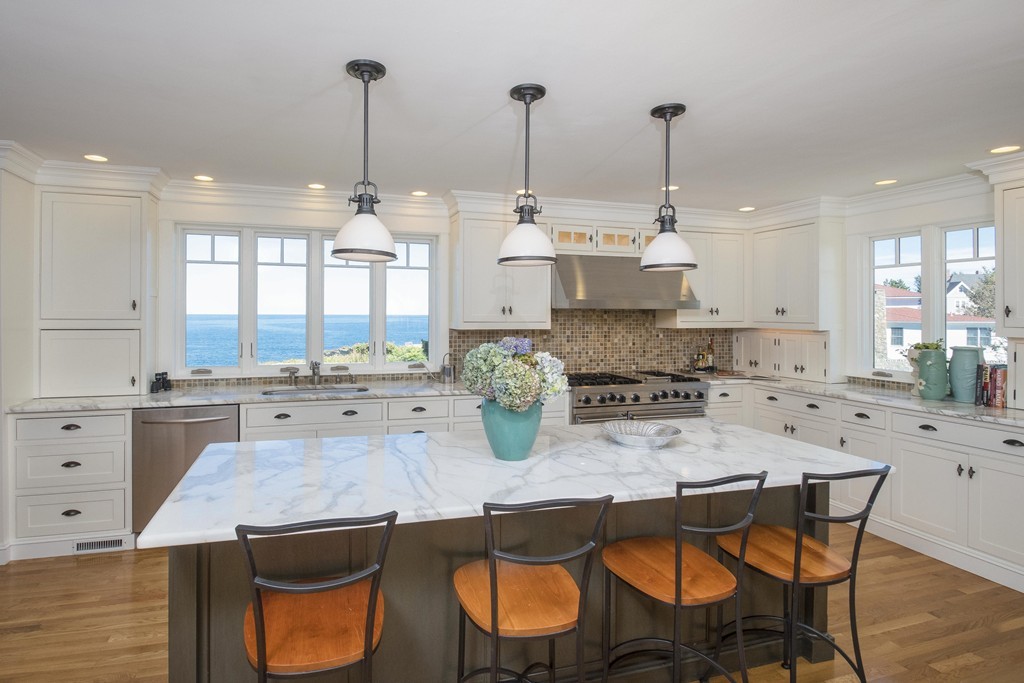 378 Jerusalem Road Cohasset, MA 02025 - Photo 8 of 28 Gallery Image 8