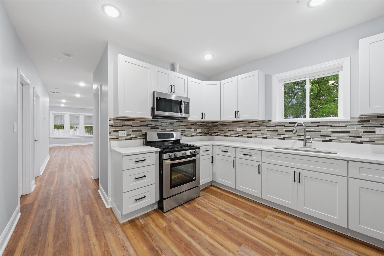 7152 South Racine Avenue Chicago, IL 60636 - Photo 13 of 51