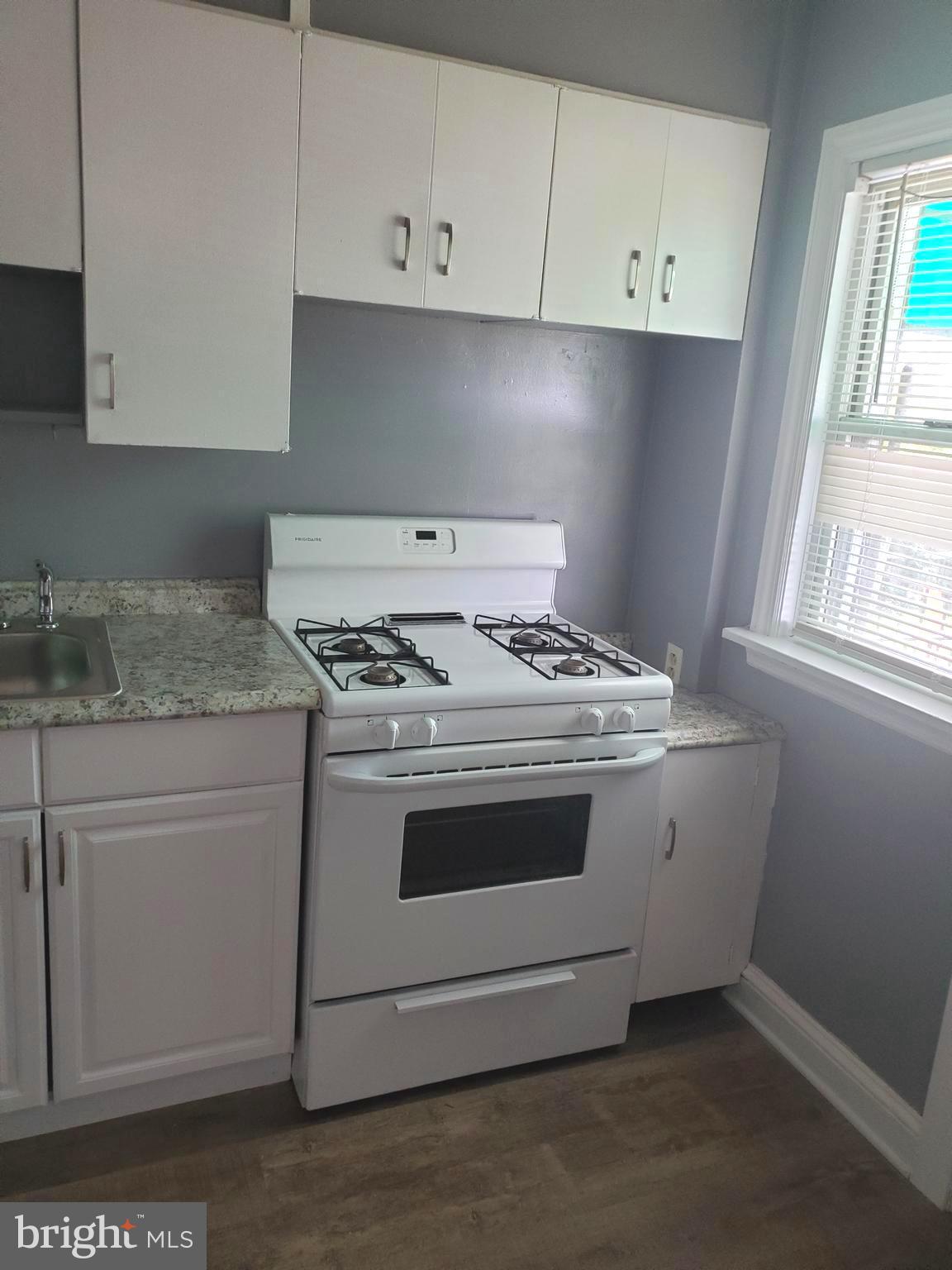 1637 Lochwood Road Baltimore, MD 21218 - Photo 14 of 32 Gallery Image 14