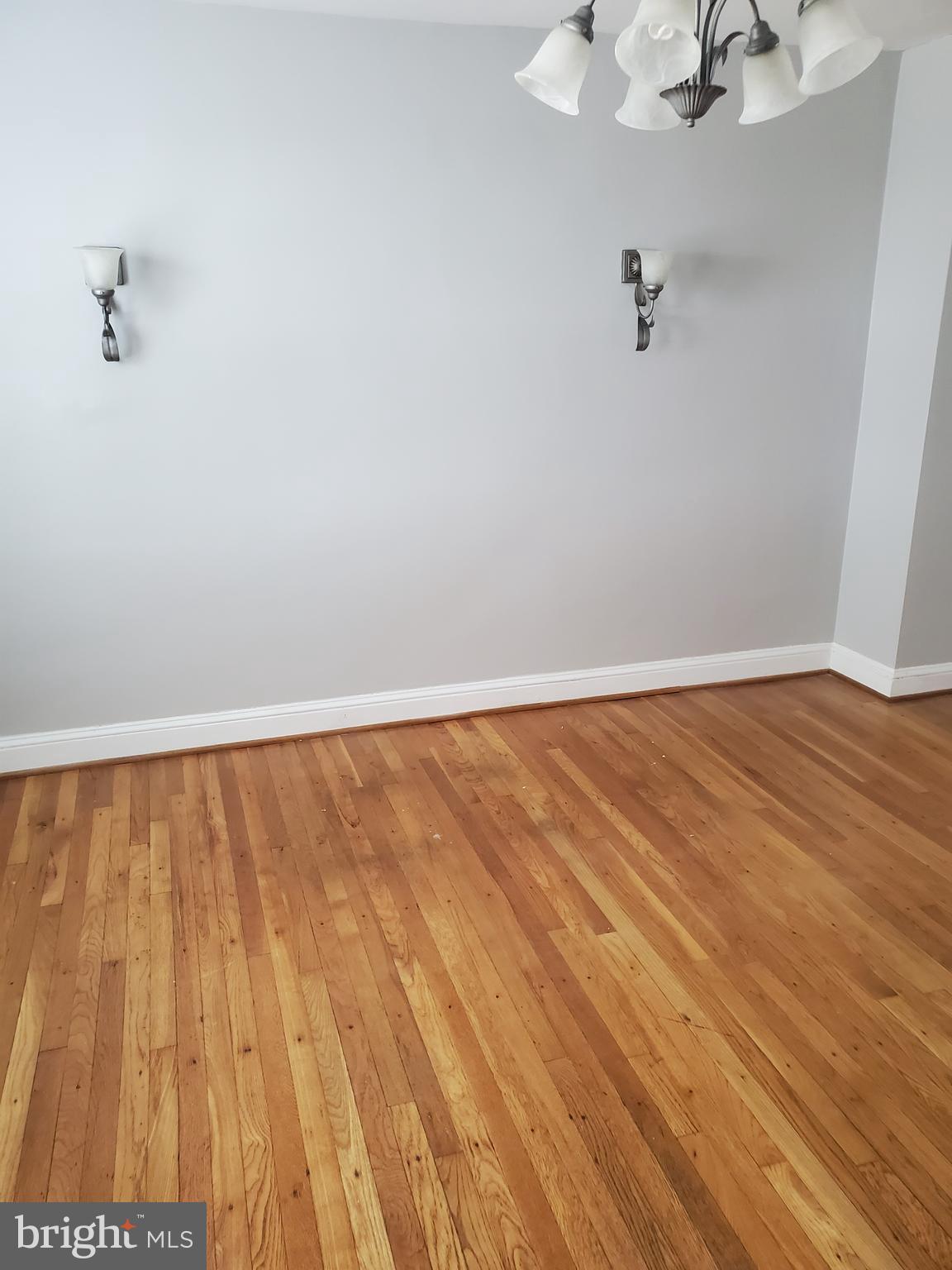 1637 Lochwood Road Baltimore, MD 21218 - Photo 8 of 32 Gallery Image 8