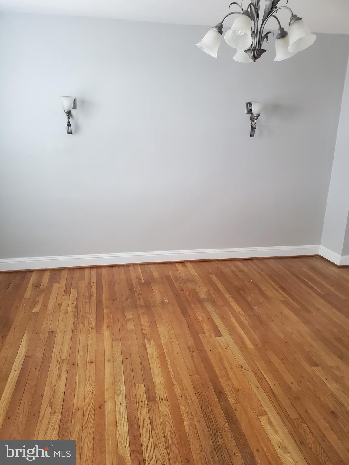 1637 Lochwood Road Baltimore, MD 21218 - Photo 9 of 32 Gallery Image 9