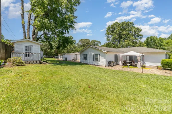$525,000 | 7430 Forney Hill Road, Denver, NC 28037