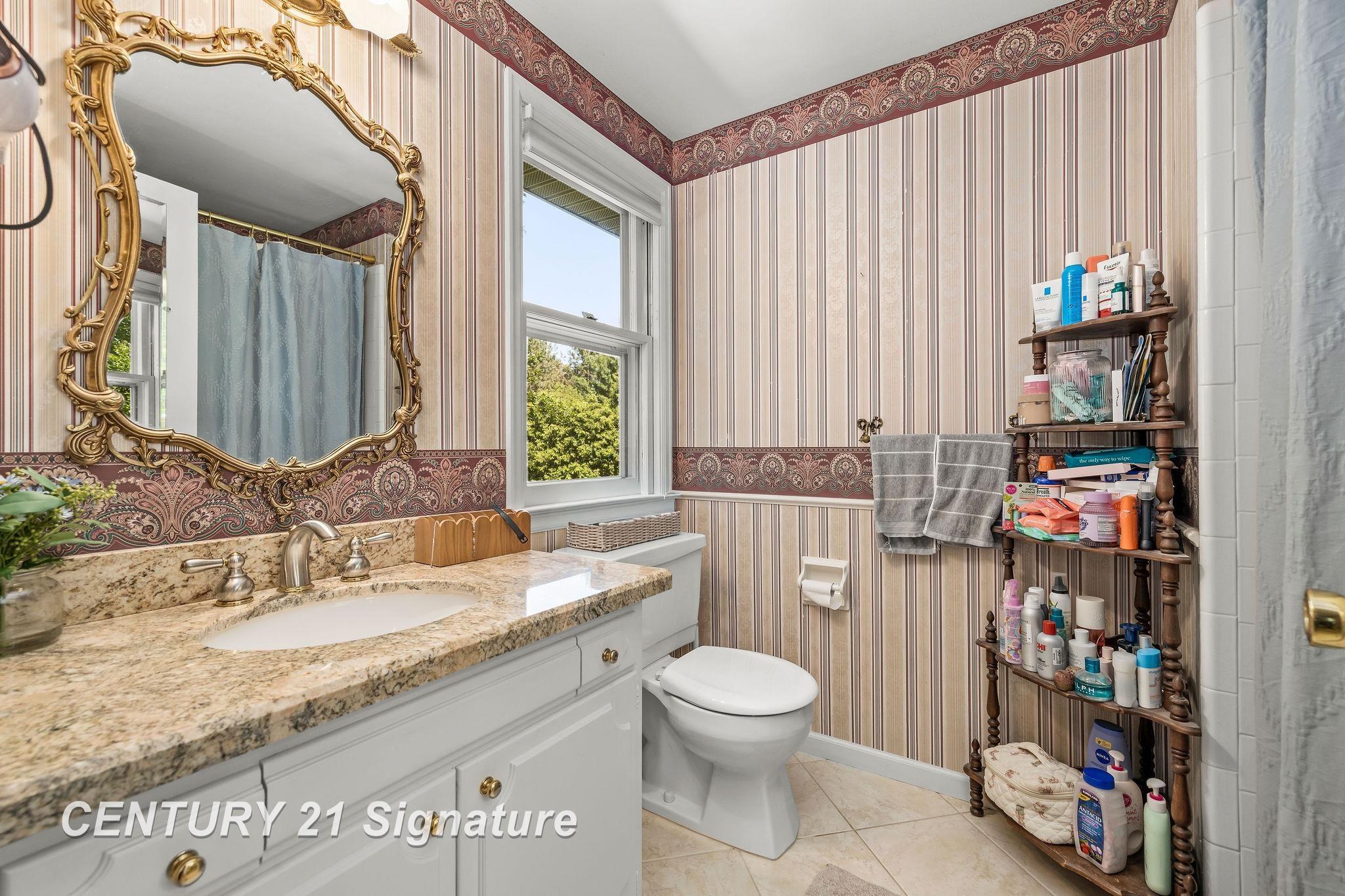 358 Somerset Road Saginaw, MI 48638 - Photo 22 of 46
