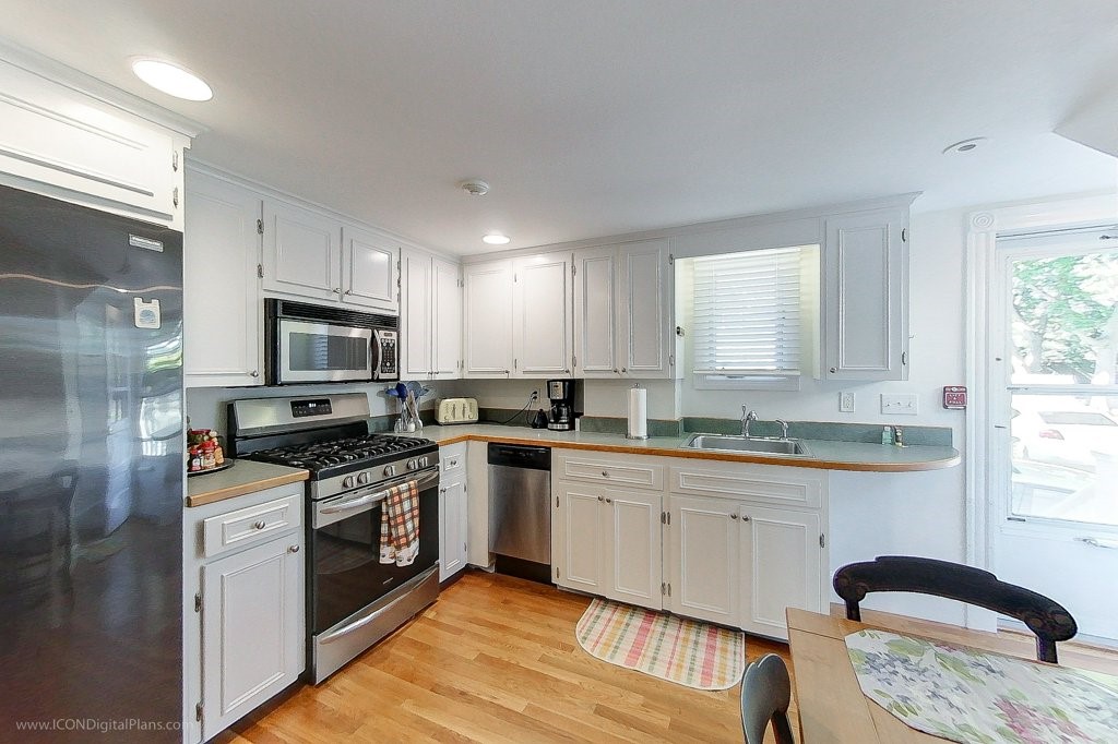 34 Catherine Street, Unit A Newport, RI 02840 - Photo 8 of 16