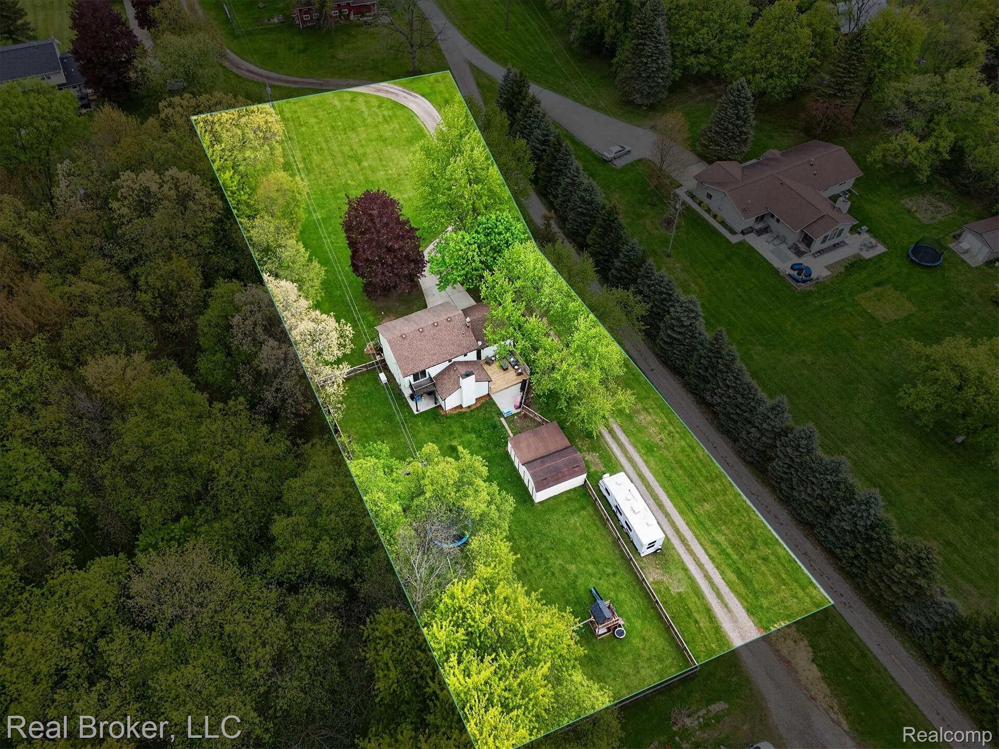 3885 Morgan Road Lake Orion, MI 48359 - Photo 57 of 57 59-3885-Morgan-Rd-Orion-Township-MI-48359-WindowStill.jpg