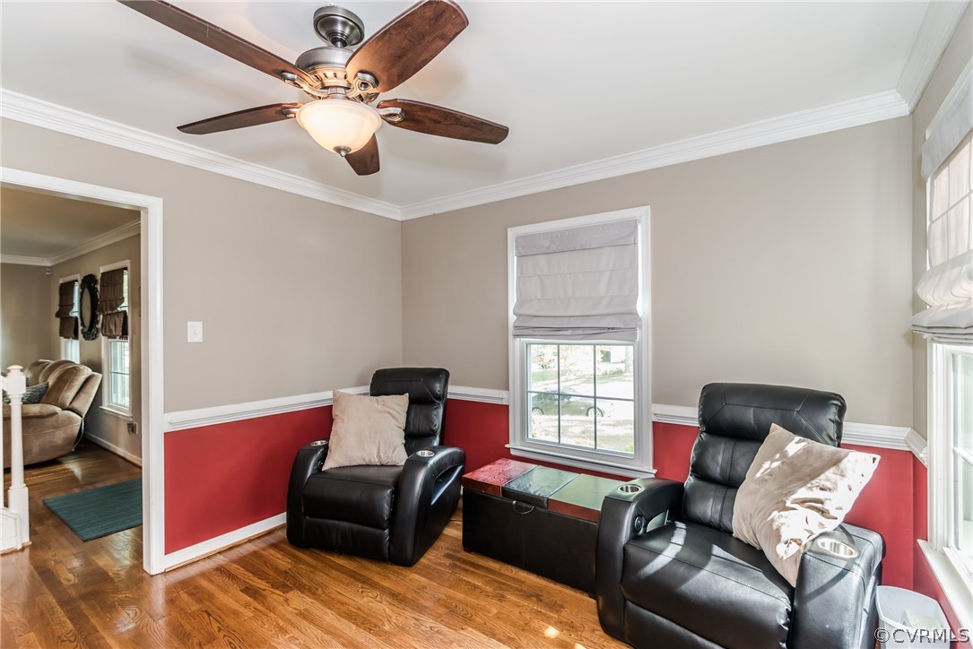 4824 Cedar Cliff Road Chester, VA 23831 - Photo 20 of 50 a living room with furniture and a window