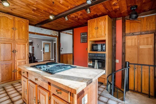 a view of outdoor space walk in closet