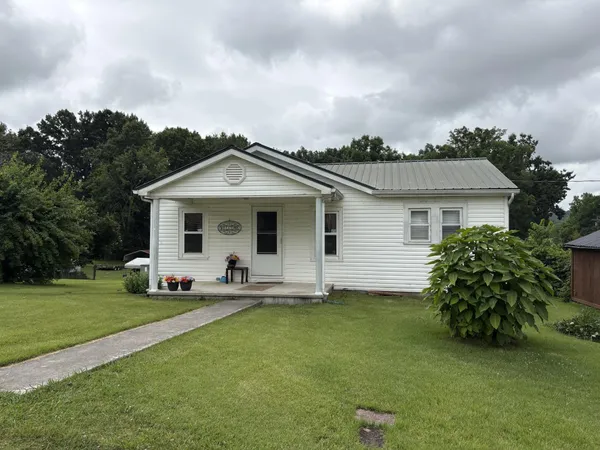 $140,000 | 204 Blair Avenue, Sweetwater, TN 37874
