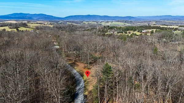 $149,500 | Lot 11 Farmington Drive, Staunton, VA 24401