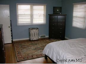 3 Wildwood Road Springfield, IL 62704 - Photo 6 of 9