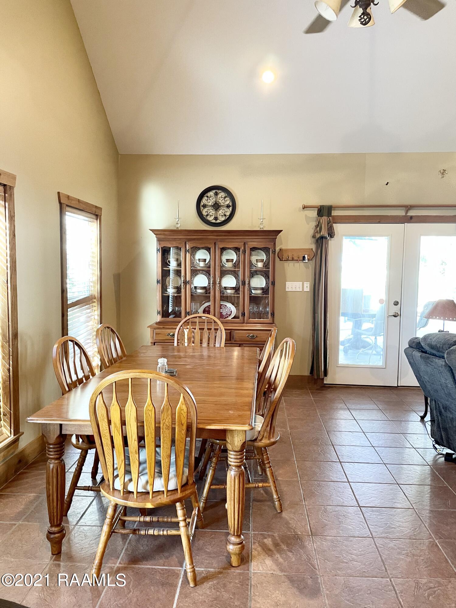 5964 Kennel Road Maurice, LA 70555 - Photo 13 of 34 Gallery Image 13