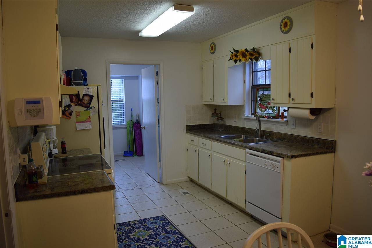 5319 Tyler Loop Road Pinson, AL 35126 - Photo 6 of 17 Gallery Image 6