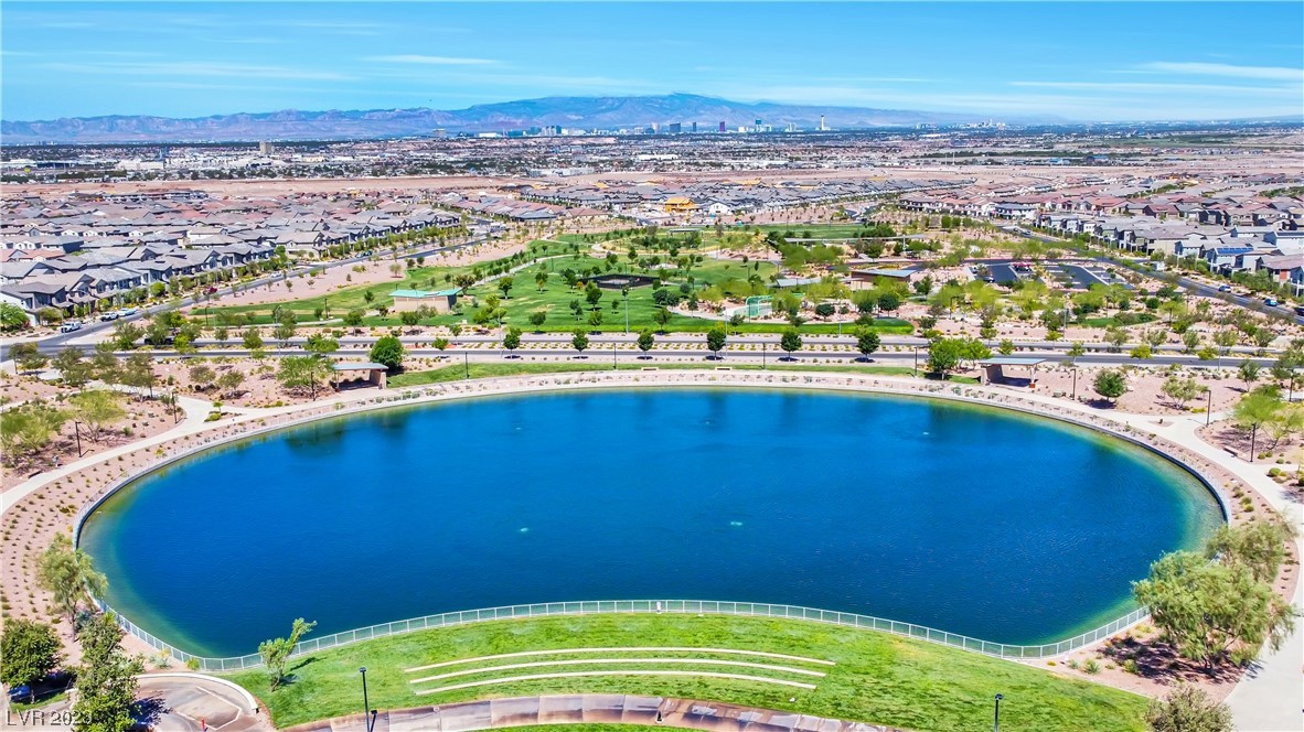 932 East Sunset Road Henderson, NV 89011 - Photo 40 of 46 Gallery Image 40
