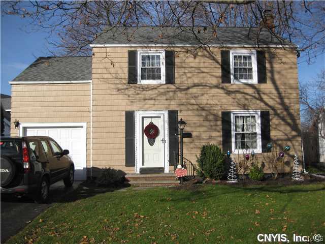245 Roxbury Road Syracuse, NY 13206 - Photo 1 of 1 Exterior Front