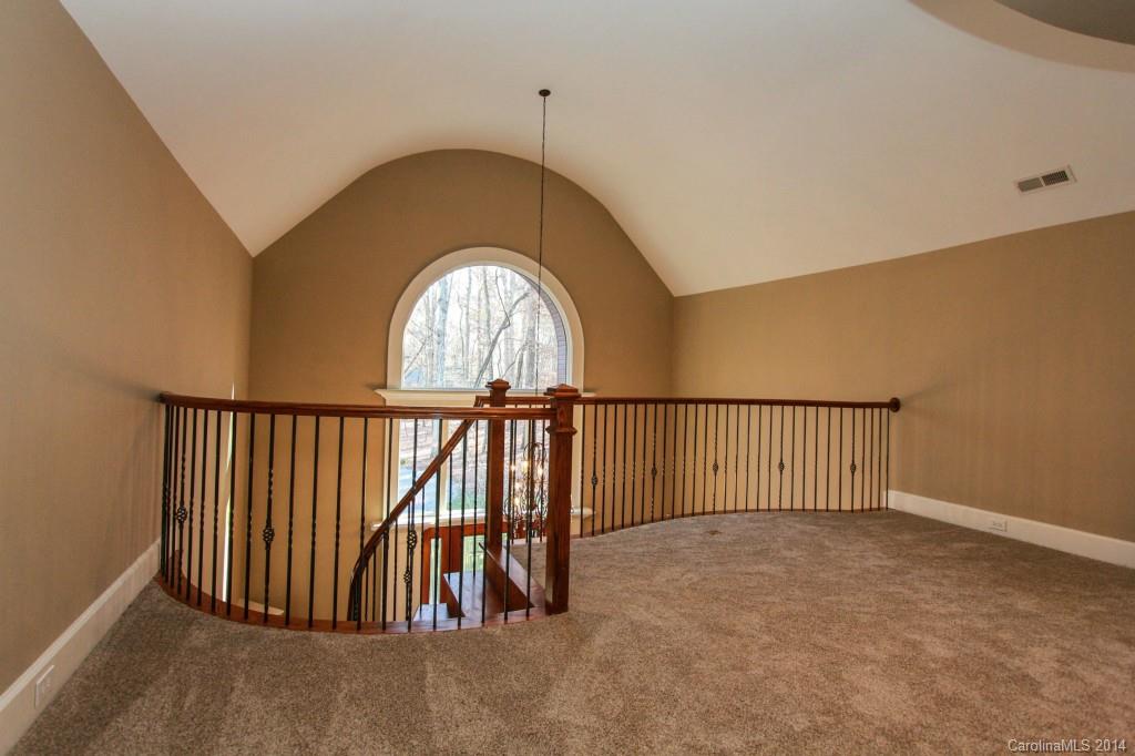 418 Raintree Drive Matthews, NC 28104 - Photo 11 of 24 Gallery Image 11