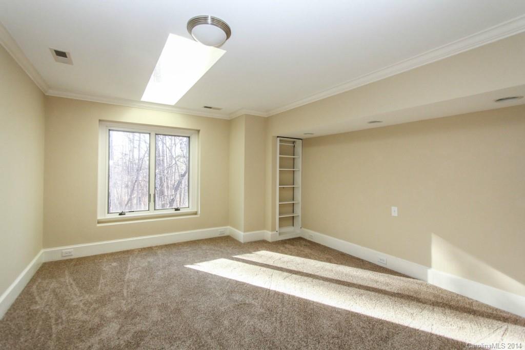 418 Raintree Drive Matthews, NC 28104 - Photo 14 of 24 Gallery Image 14
