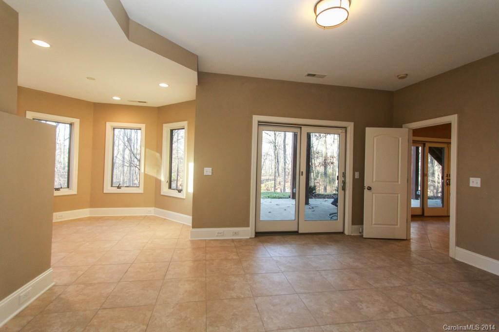 418 Raintree Drive Matthews, NC 28104 - Photo 17 of 24 Gallery Image 17