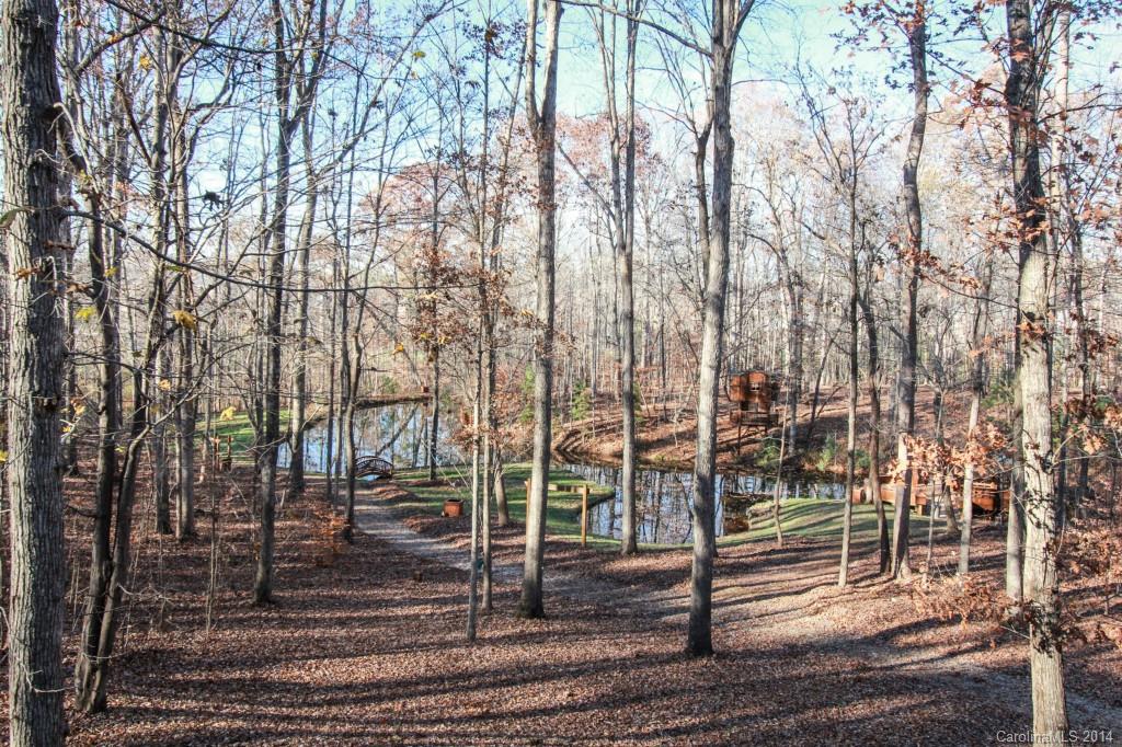418 Raintree Drive Matthews, NC 28104 - Photo 19 of 24 Gallery Image 19