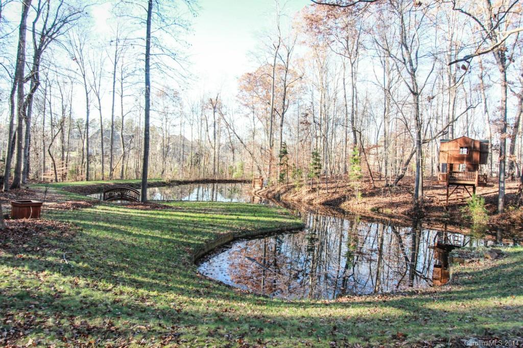418 Raintree Drive Matthews, NC 28104 - Photo 20 of 24 Gallery Image 20