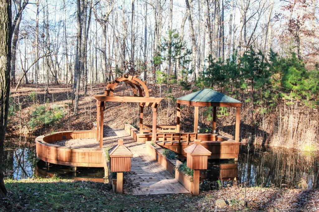 418 Raintree Drive Matthews, NC 28104 - Photo 21 of 24 Gallery Image 21