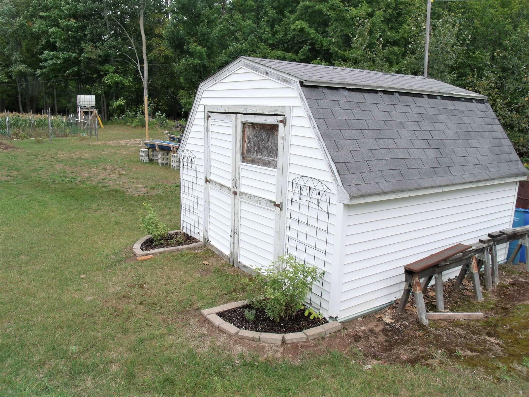 8126 Mullett Lake Road Cheboygan, MI 49721 - Photo 36 of 70 Gallery Image 36