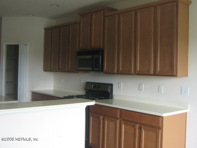 14423 Millhopper Road Jacksonville, FL 32258 - Photo 7 of 14 Kitchen