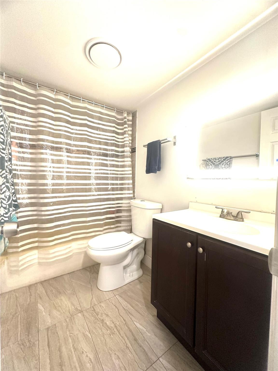 1124 Northwest 13th Street, Unit 202A Boca Raton, FL 33486 - Photo 10 of 22 Photo 10