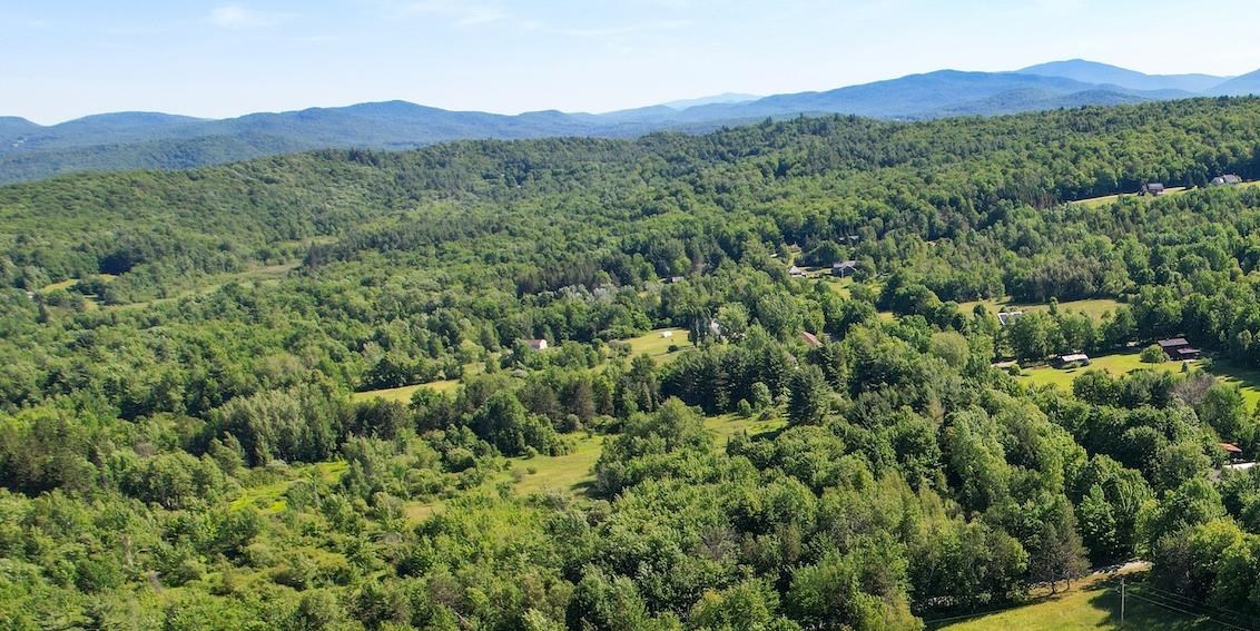 621 Poker Hill Road Underhill, VT 05489 - Photo 4 of 24 Gallery Image 4