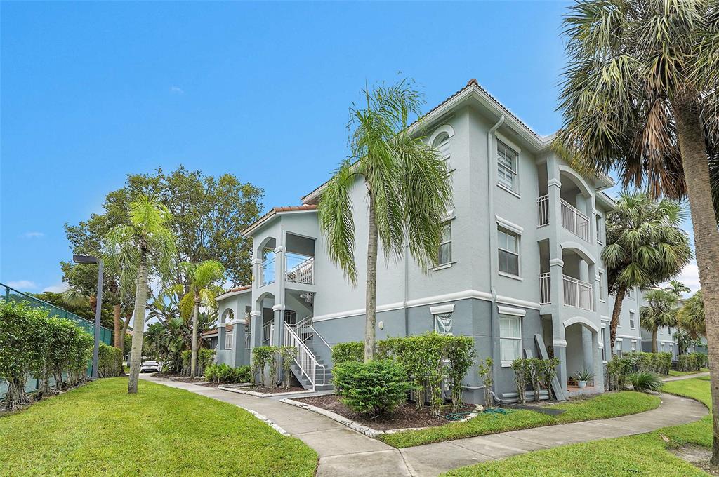 9645 Northwest 1st Court, Unit 1210 Pembroke Pines, FL 33024 - Photo 2 of 42