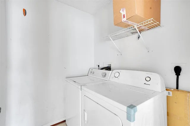 $340,000 | 9645 Northwest 1st Court, Unit 1210, Pembroke Pines, FL 33024