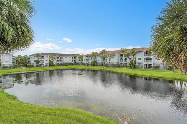 $340,000 | 9645 Northwest 1st Court, Unit 1210, Pembroke Pines, FL 33024