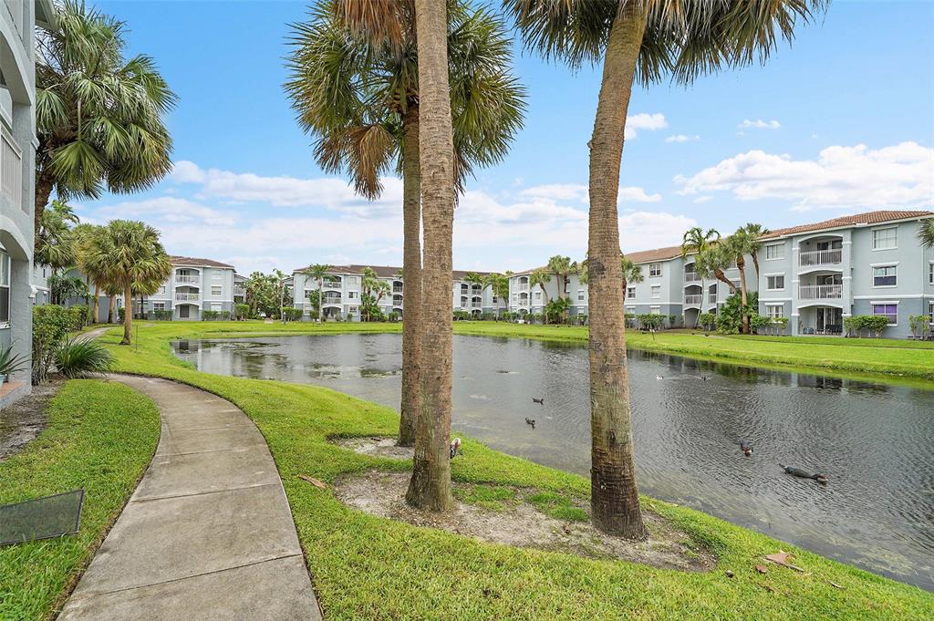 9645 Northwest 1st Court, Unit 1210 Pembroke Pines, FL 33024 - Photo 30 of 42