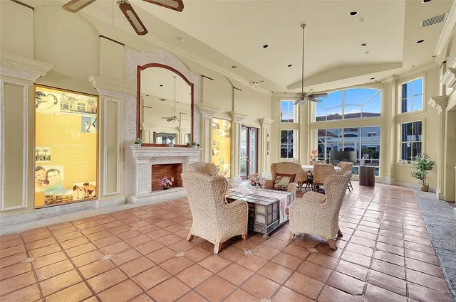 $340,000 | 9645 Northwest 1st Court, Unit 1210, Pembroke Pines, FL 33024