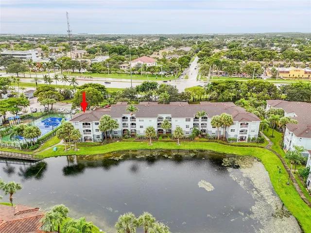 $340,000 | 9645 Northwest 1st Court, Unit 1210, Pembroke Pines, FL 33024