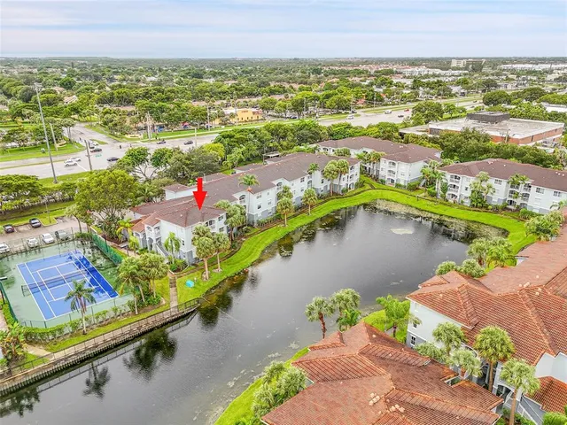 $340,000 | 9645 Northwest 1st Court, Unit 1210, Pembroke Pines, FL 33024