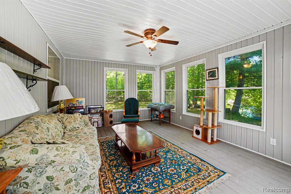 4772 South Bard Road Beaverton, MI 48612 - Photo 8 of 46
