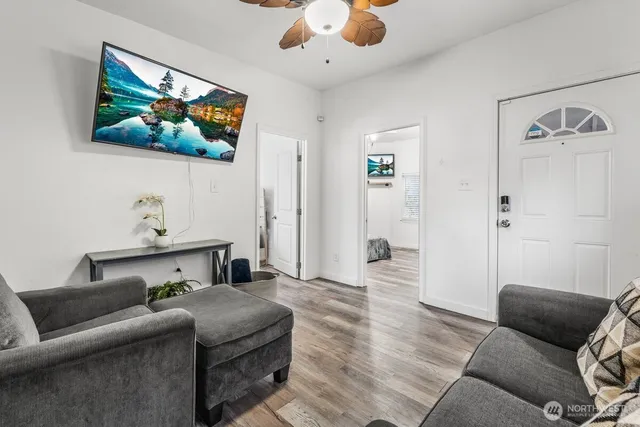 $370,000 | 1916 Martin Luther King Junior Way, Tacoma, WA 98405