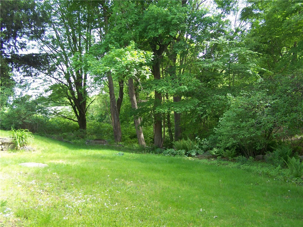 39 Spring Street Hopkinton, RI 02832 - Photo 17 of 19