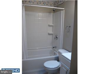 12225 Rambler Road Philadelphia, PA 19154 - Photo 5 of 11 Bathroom