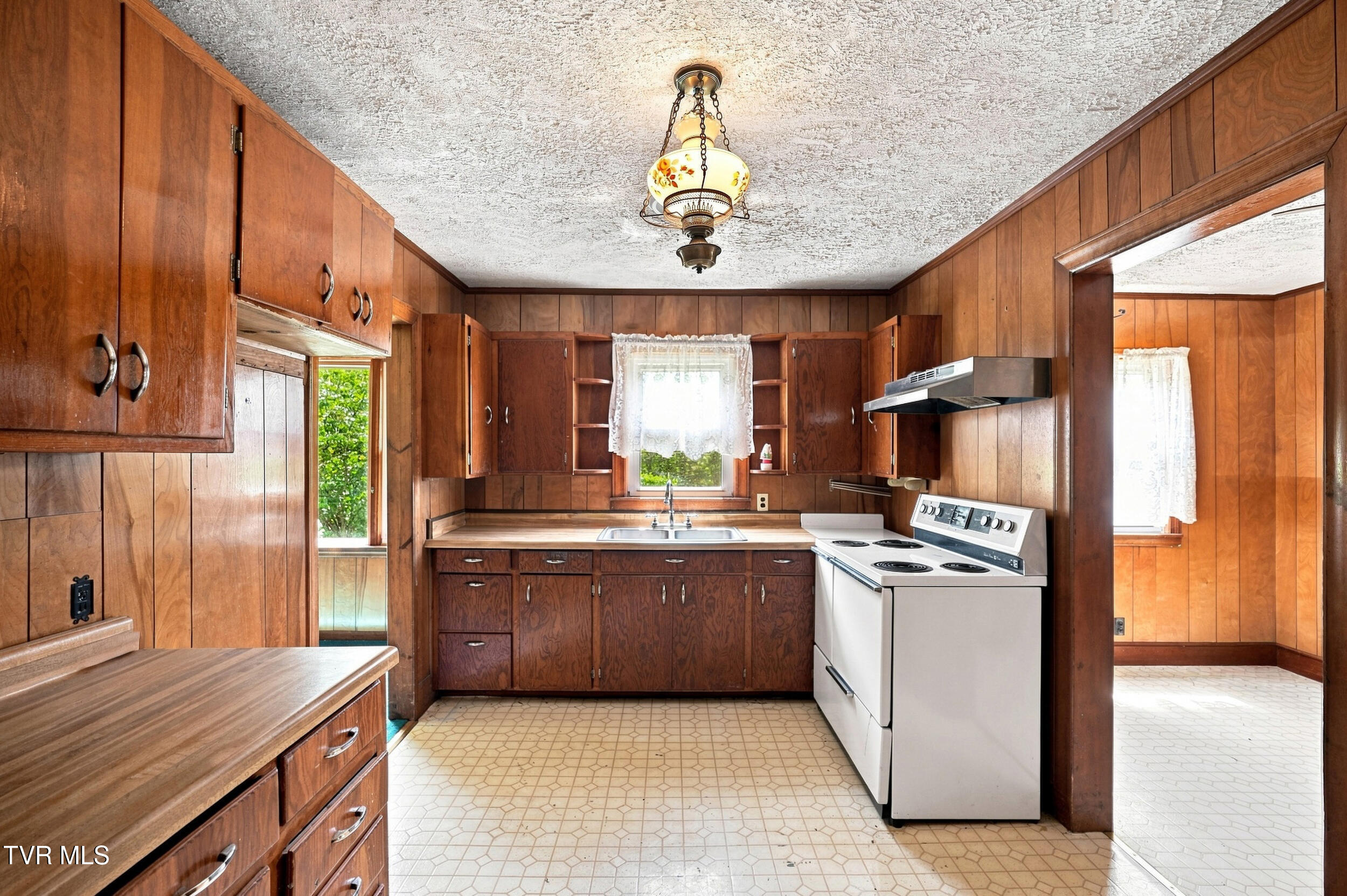0 Roan Creek Road Butler, TN 37640 - Photo 6 of 51 Main house kitchen