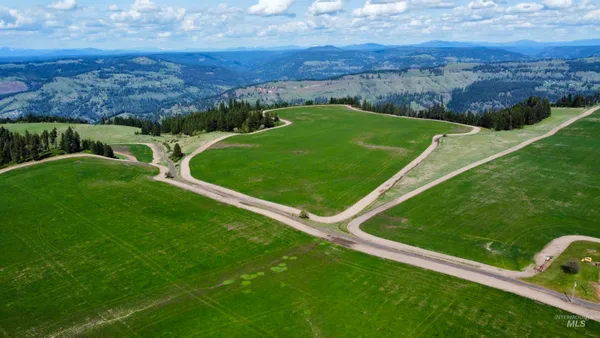 $1,249,000 | 0 Gilbert Grade And 0 Heritage Road, Orofino, ID 83544